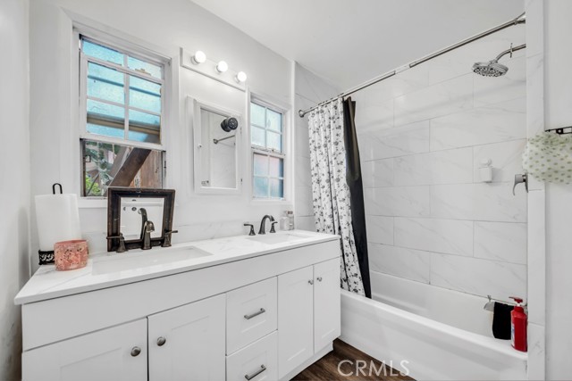 MLS #SR25019313 image #9