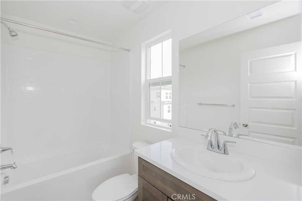 MLS #SR25024171 image #16