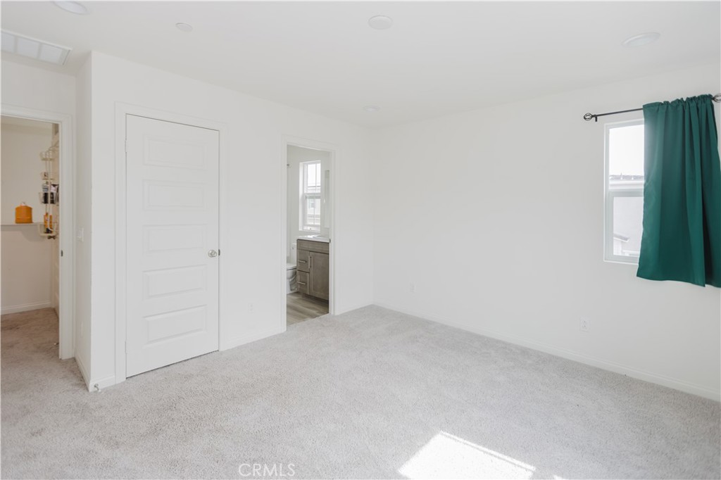 MLS #SR25024171 image #3