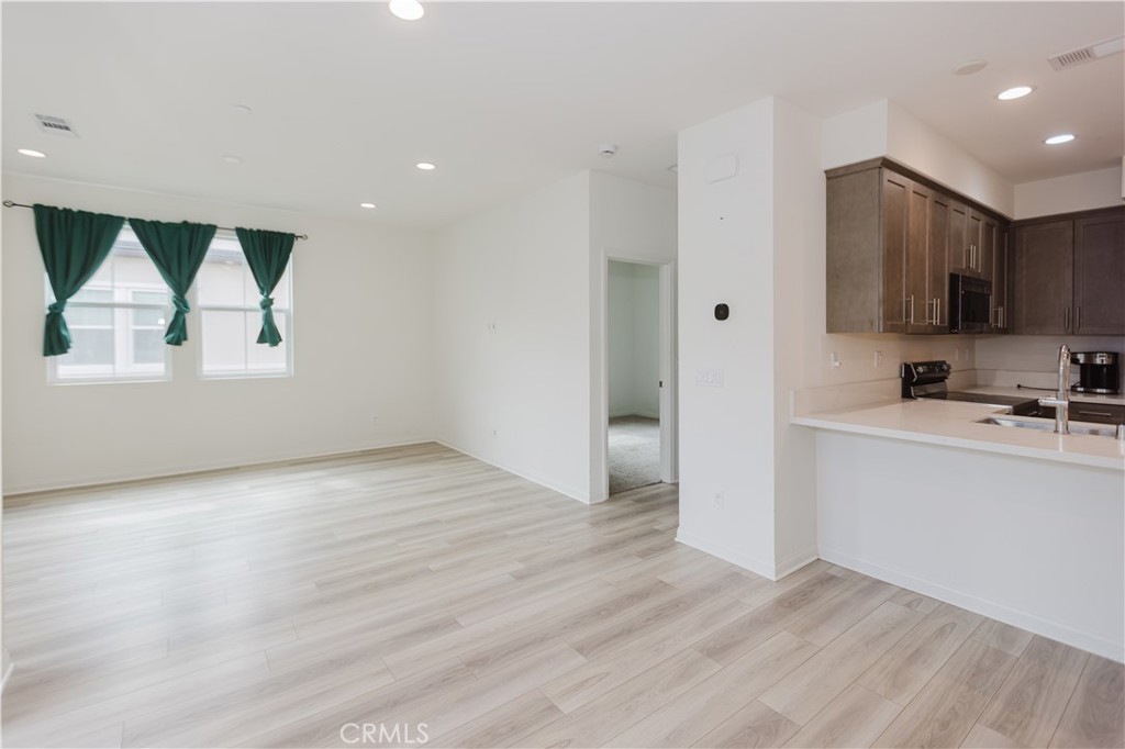 MLS #SR25024171 image #6