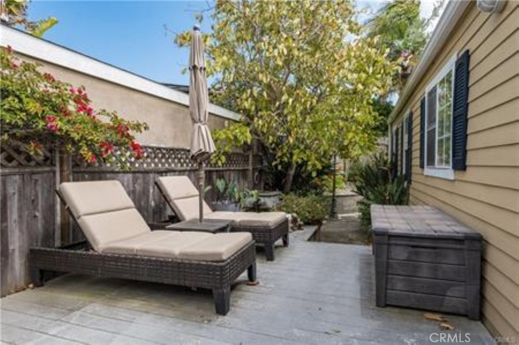 MLS #SR25033354 image #8