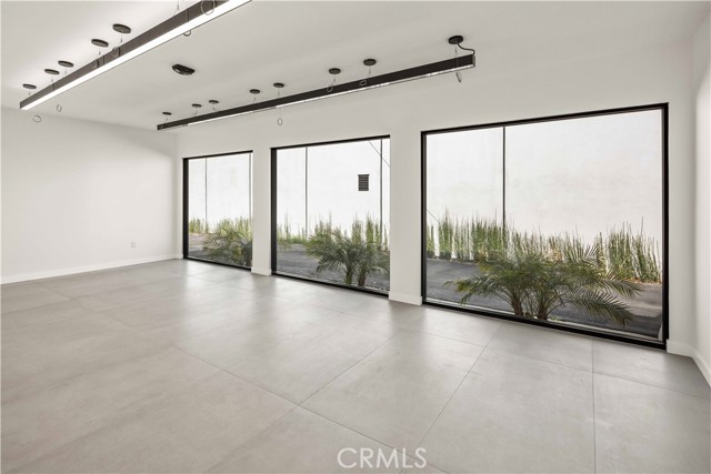 MLS #SR25039379 image #10