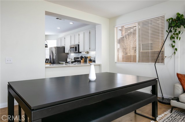 MLS #SR25041692 image #8