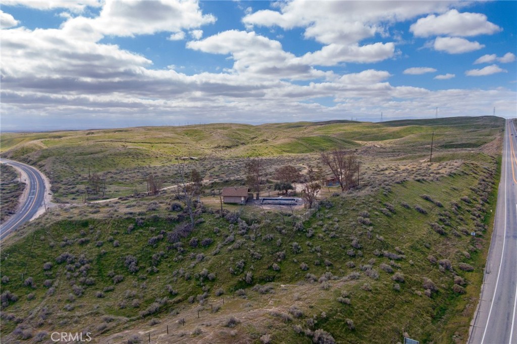 MLS #SR25043473 image #9