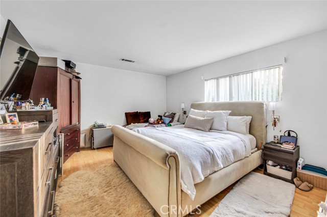 MLS #SR25048001 image #13