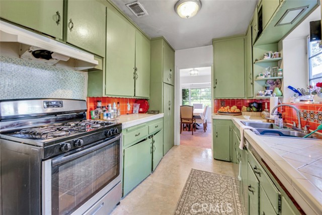 MLS #SR25048001 image #8