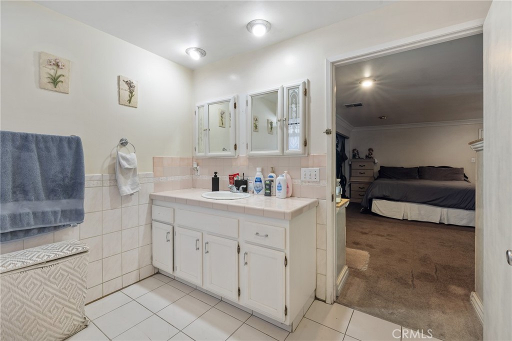 MLS #SR25055317 image #12