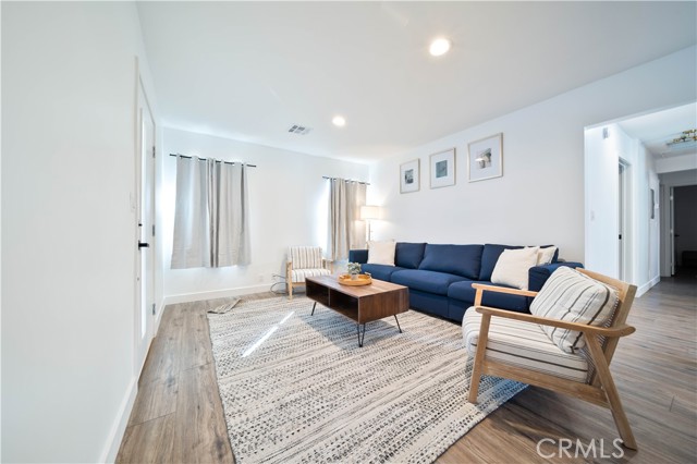 MLS #SR25065812 image #2