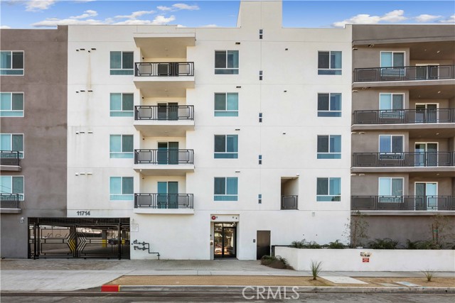 MLS #SR25066521 image #1