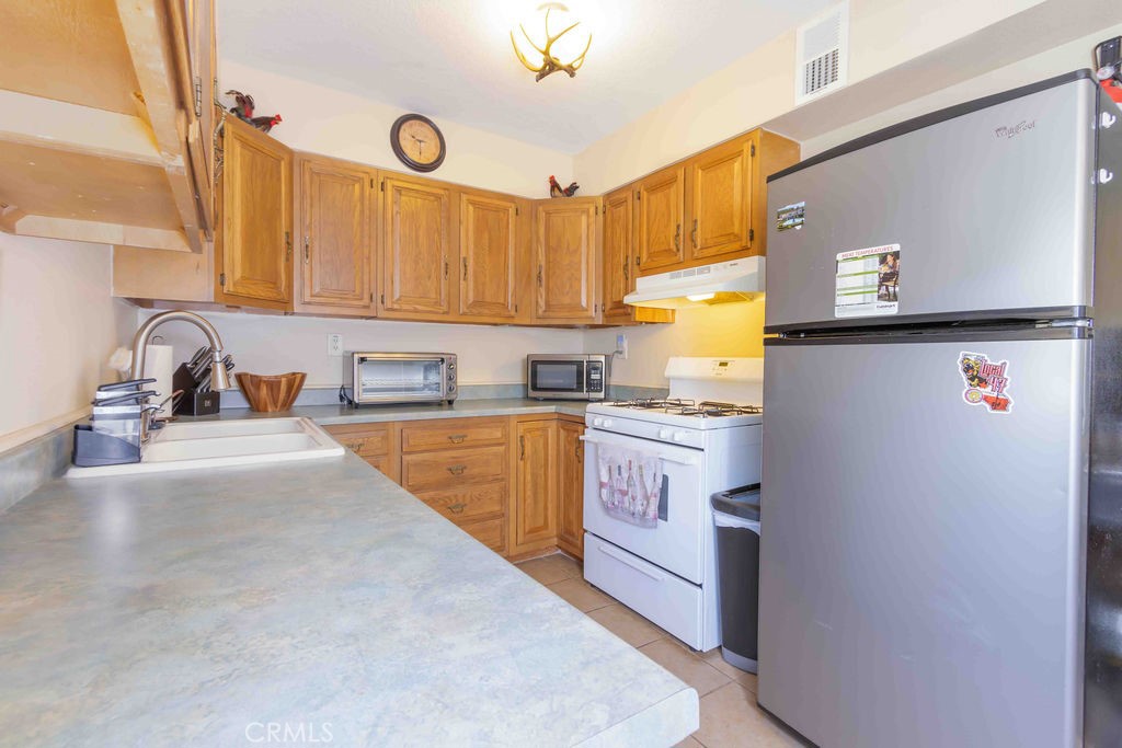 MLS #SR25068117 image #12