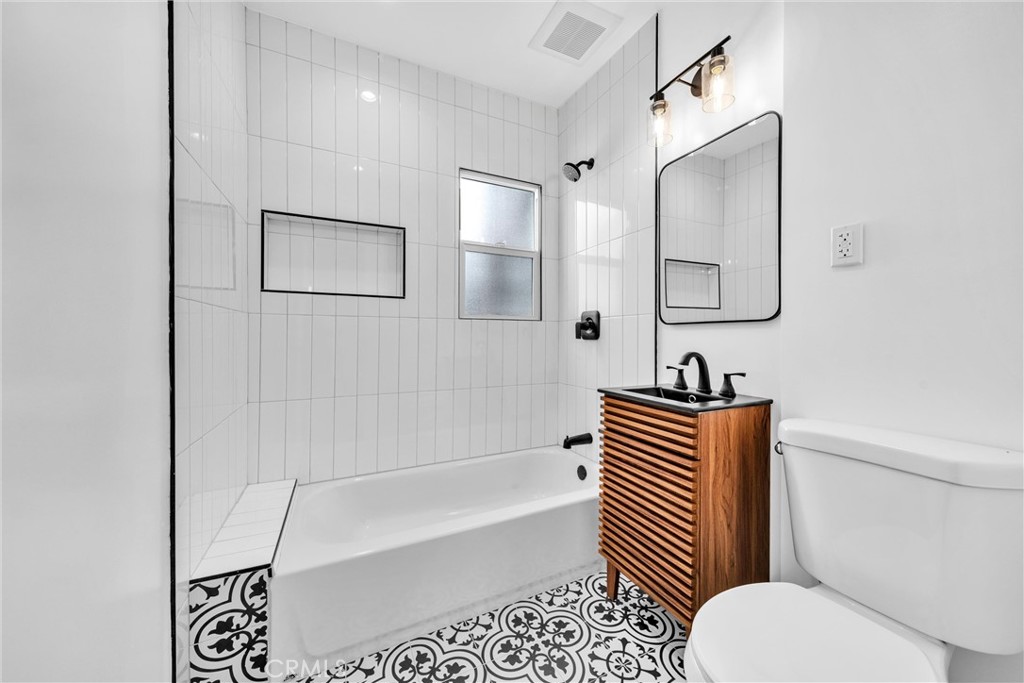 MLS #SR25068125 image #13