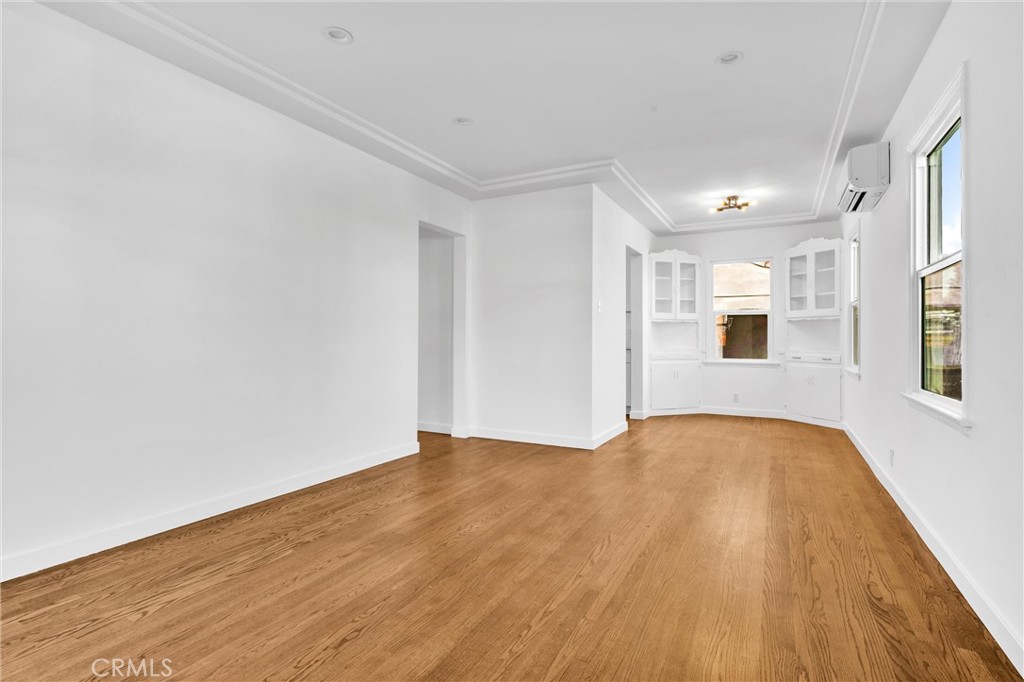 MLS #SR25068125 image #2