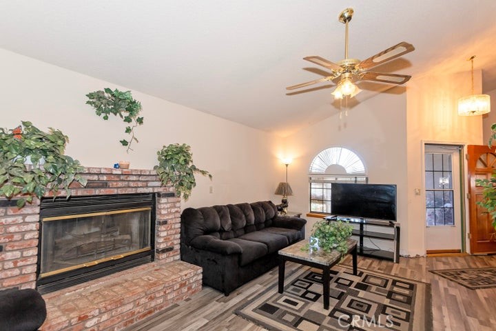 MLS #SR25068374 image #10