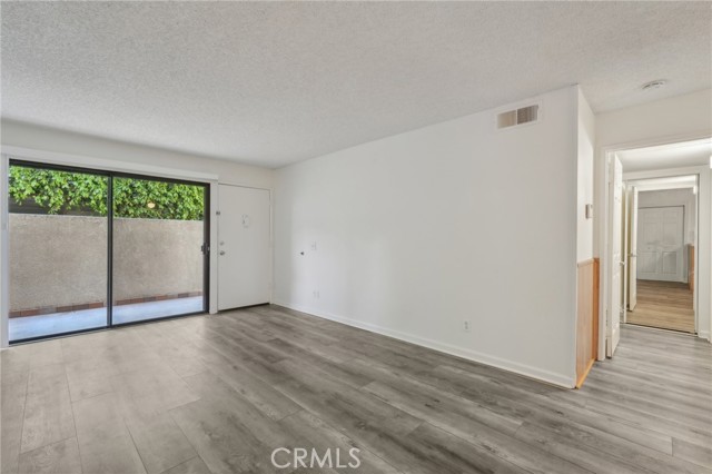 MLS #SR25073178 image #4