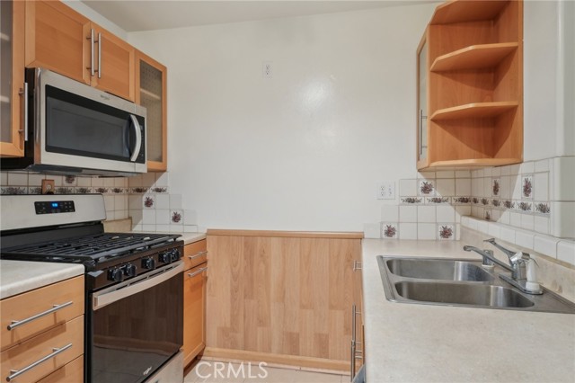 MLS #SR25073178 image #7