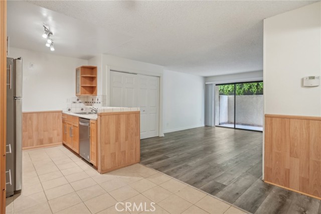 MLS #SR25073178 image #8