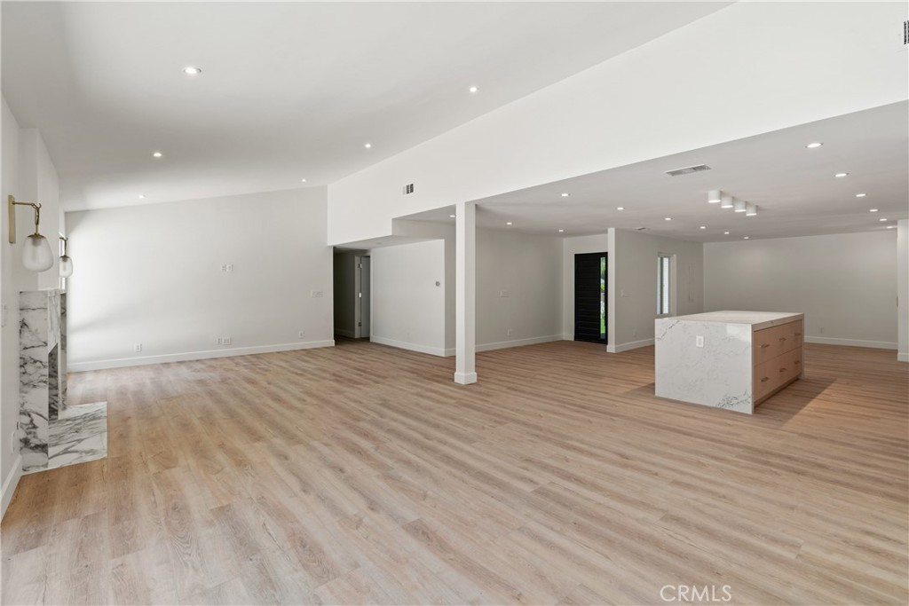 MLS #SR25073502 image #12