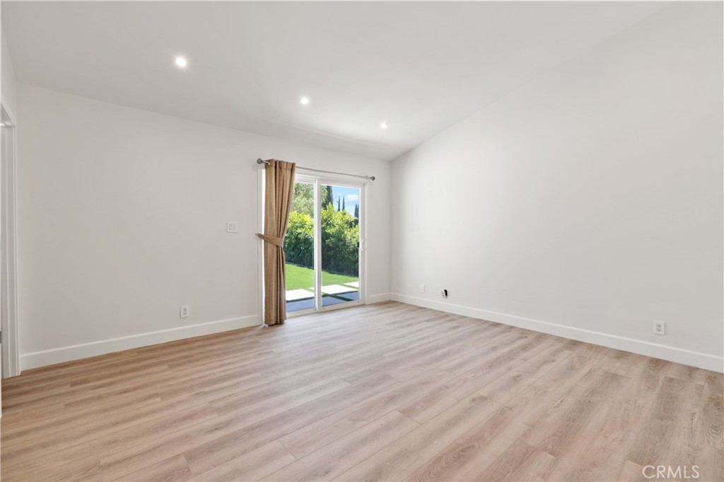 MLS #SR25073502 image #19