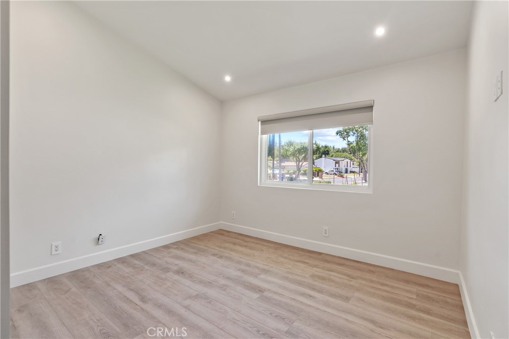 MLS #SR25073502 image #24