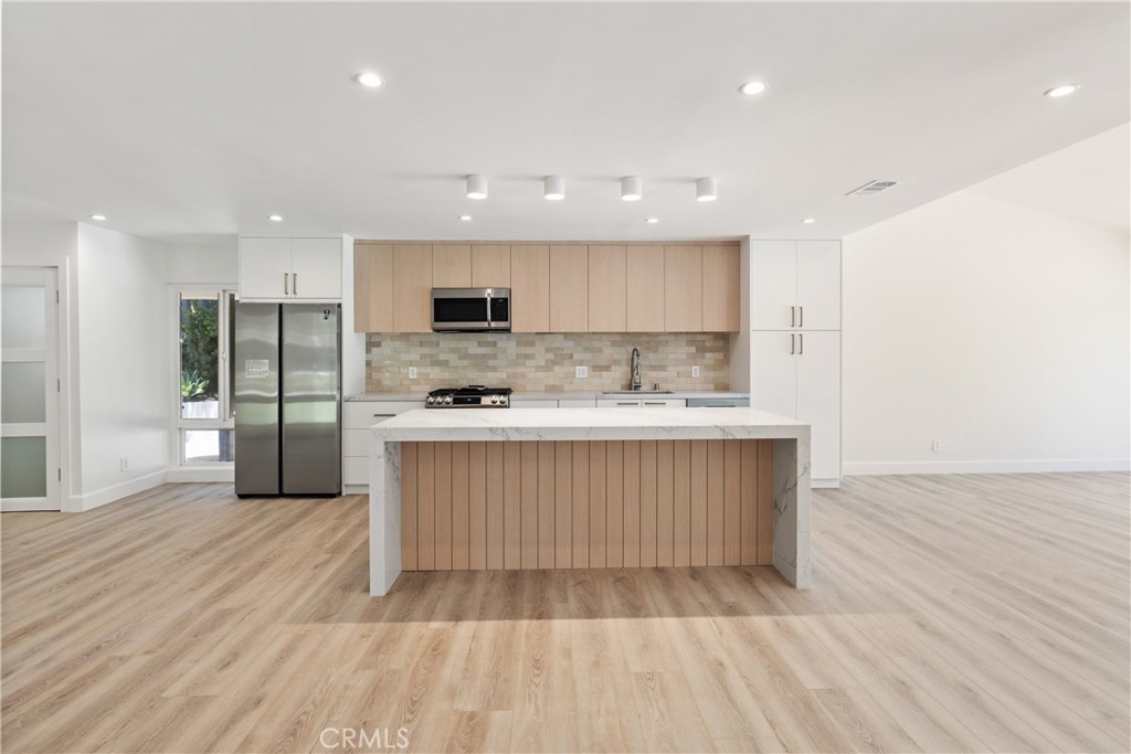 MLS #SR25073502 image #9