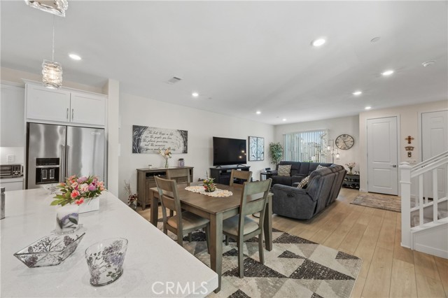 MLS #SR25075547 image #8