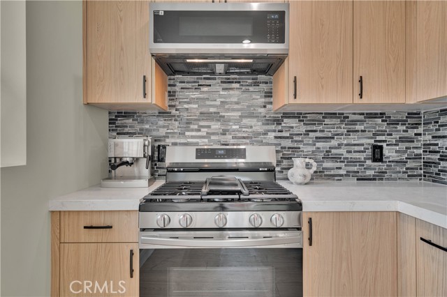 MLS #SR25089112 image #10