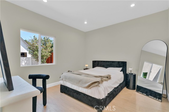 MLS #SR25089112 image #11