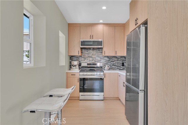 MLS #SR25089112 image #7