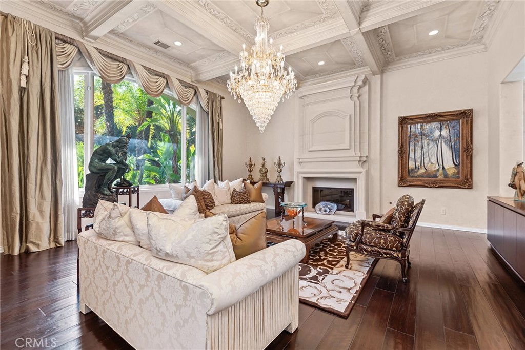 MLS #SR25089697 image #9