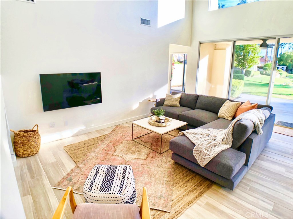 MLS #SR25091276 image #10