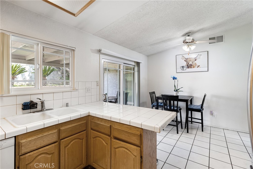 MLS #SR25092021 image #11