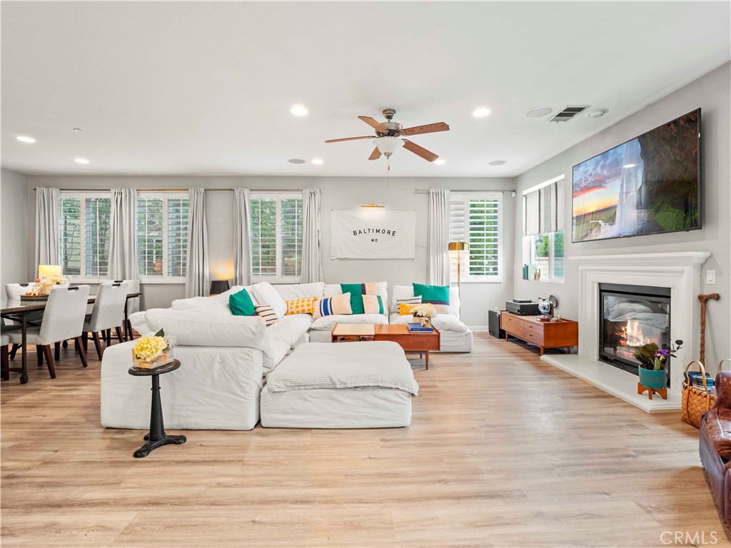 MLS #SR25092424 image #10