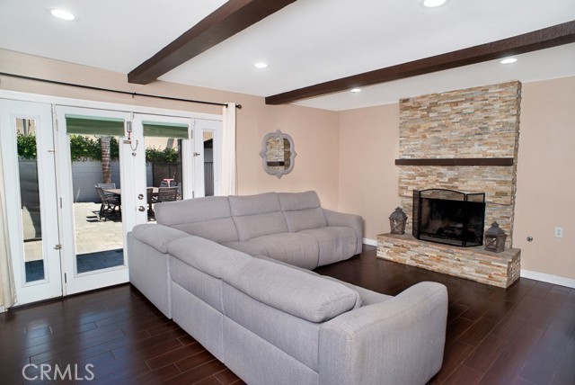 MLS #SR25092611 image #2