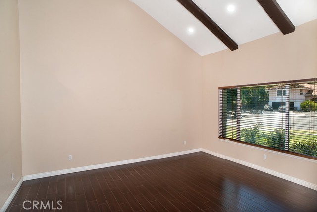 MLS #SR25092611 image #3