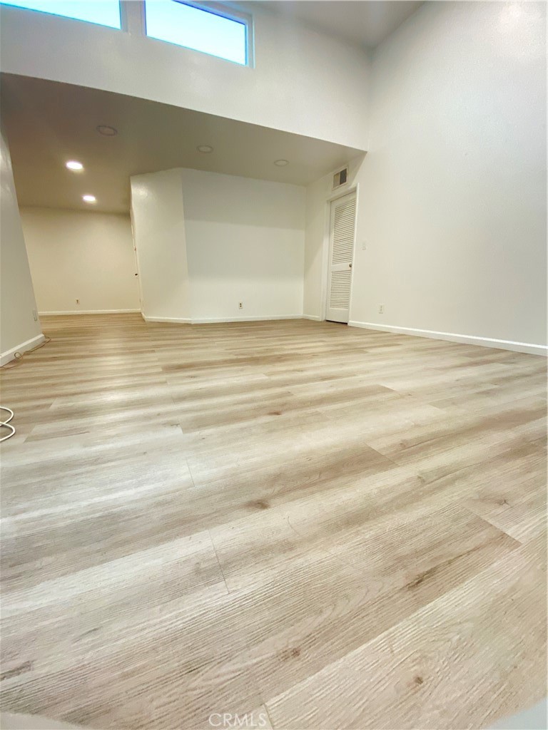 MLS #SR25092876 image #1