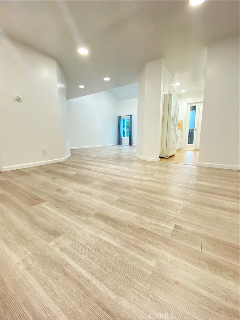 MLS #SR25092876 image #3