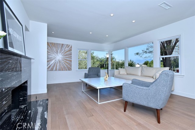 MLS #SR25092957 image #4