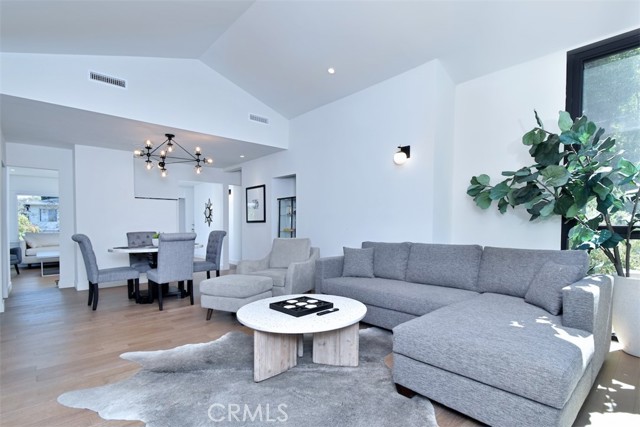 MLS #SR25092957 image #6