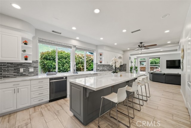 MLS #SR25093188 image #6