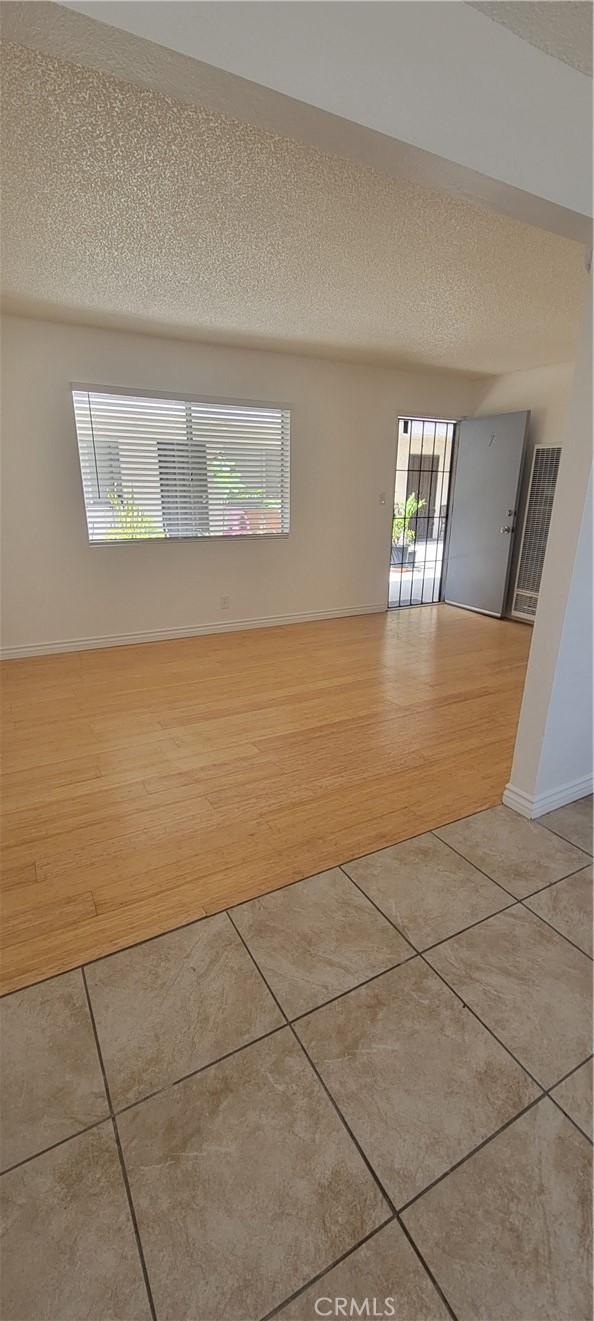 MLS #SR25093705 image #6