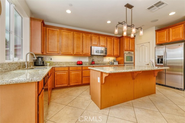 MLS #SR25094305 image #2