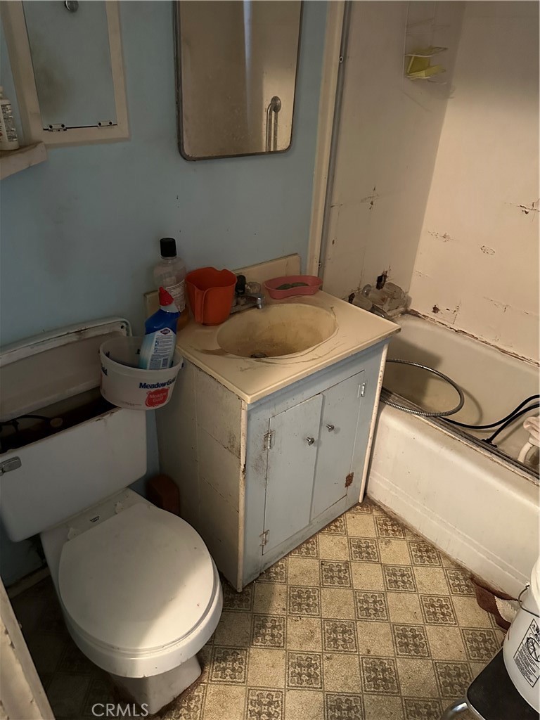 MLS #SR25095646 image #6