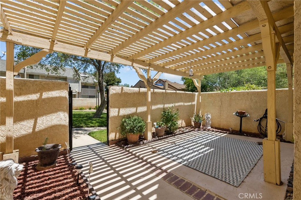 MLS #SR25095780 image #1