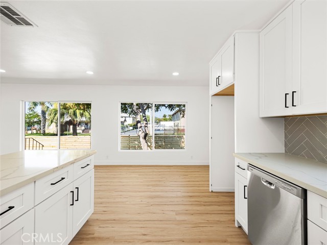 MLS #SR25097061 image #10