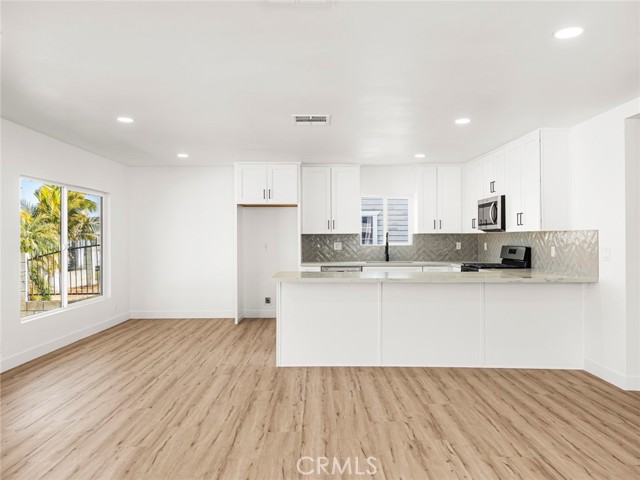 MLS #SR25097061 image #11