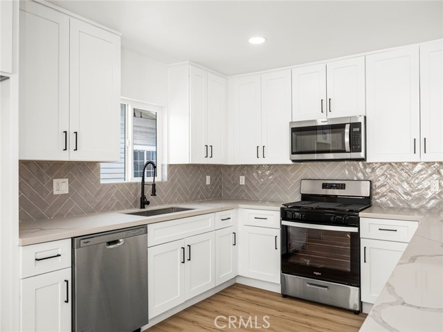 MLS #SR25097061 image #14