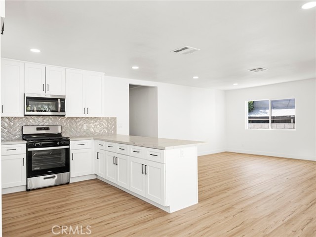 MLS #SR25097061 image #9