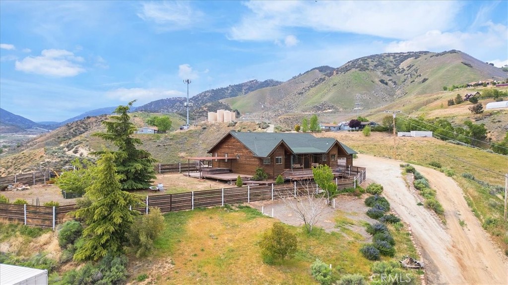 MLS #SR25098912 image #2