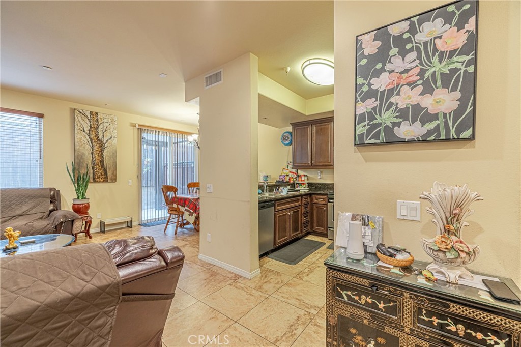 MLS #SR25099778 image #14