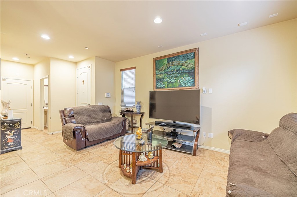 MLS #SR25099778 image #8